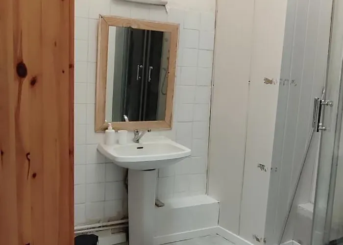 Au Vieux Casque De Bordeaux